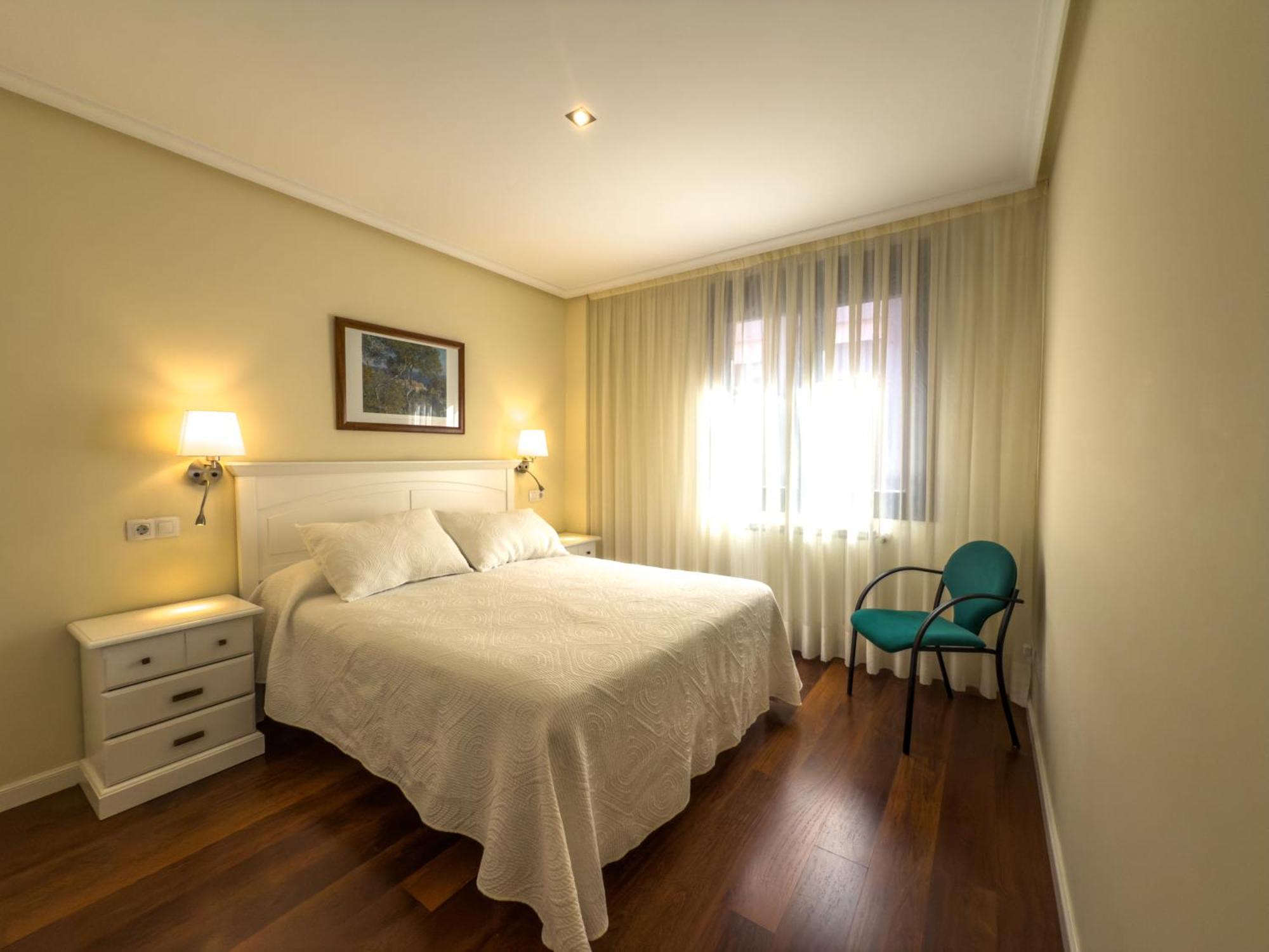 Apartamentos Verdemar Llanes Zewnętrze zdjęcie