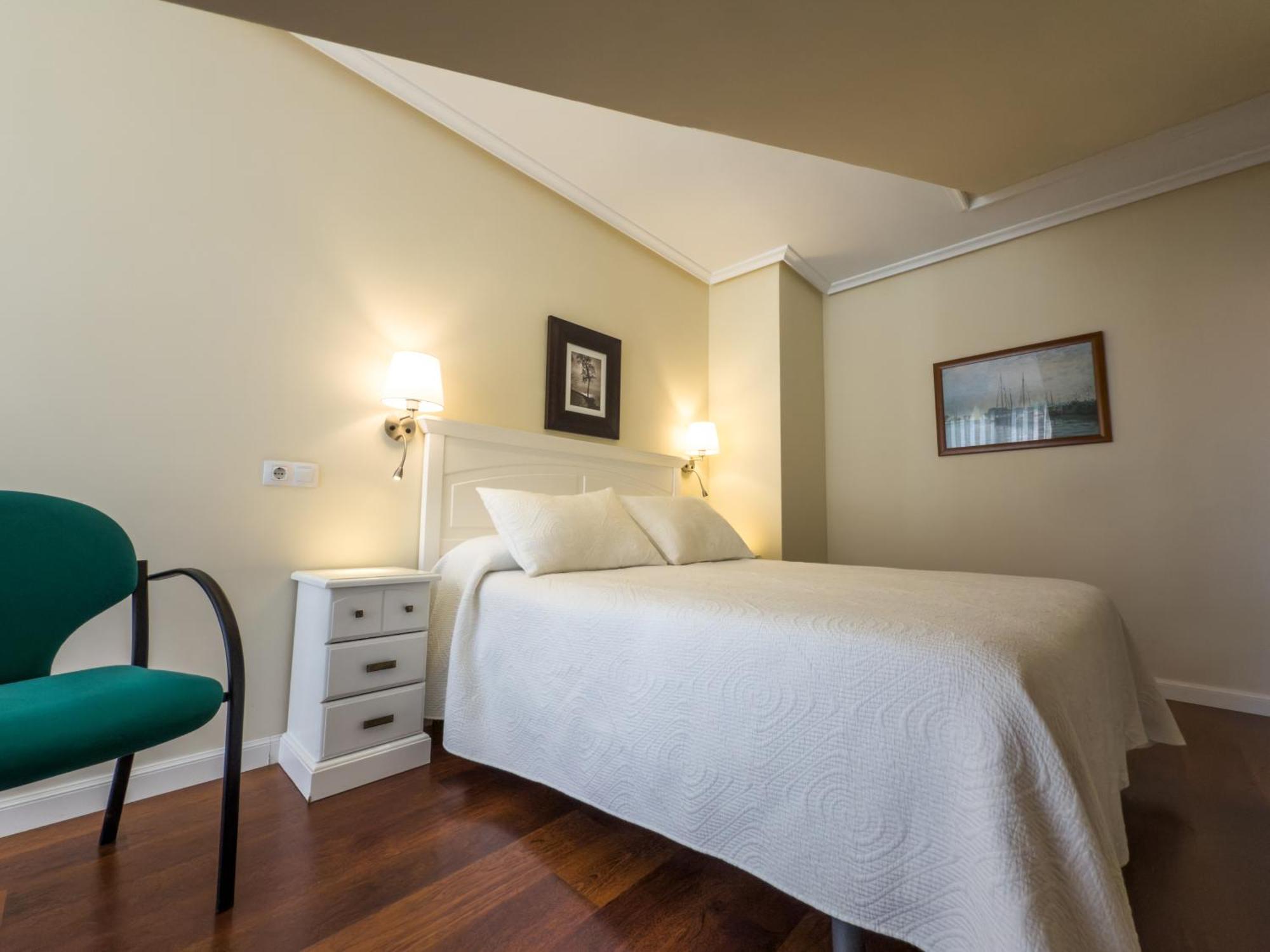 Apartamentos Verdemar Llanes Zewnętrze zdjęcie