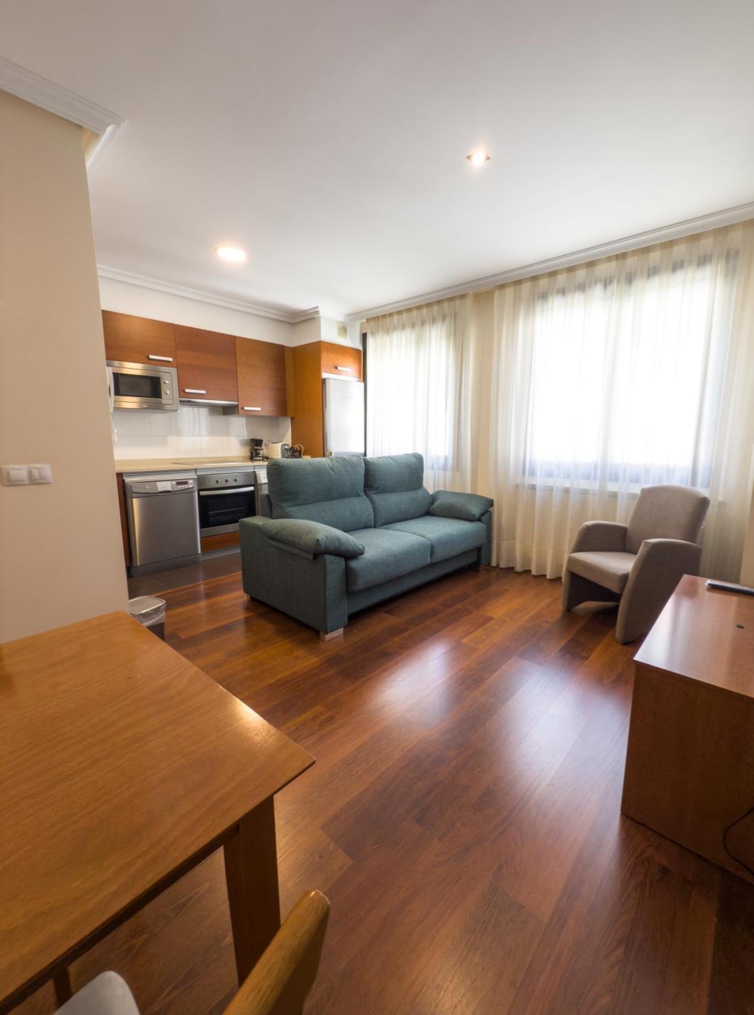 Apartamentos Verdemar Llanes Zewnętrze zdjęcie